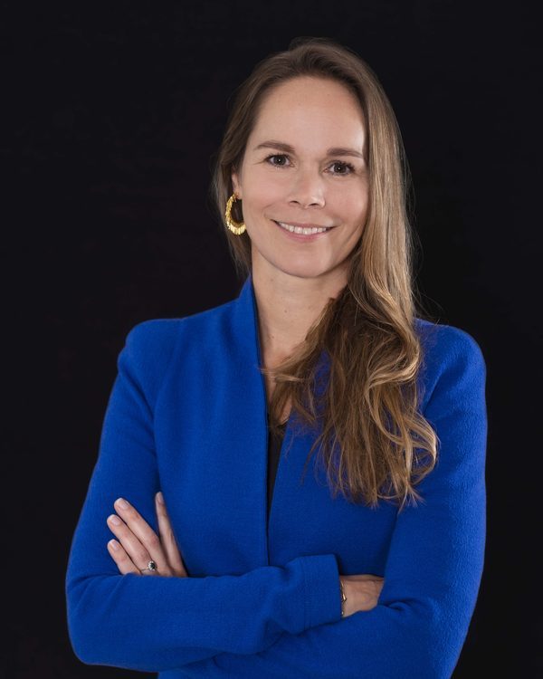 L. Beute, legal counsel achter Axi Legal — contract laten controleren en legal support voor bedrijven